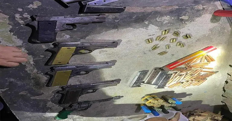 উদ্ধারকৃত অস্ত্র-গোলাবারুদ